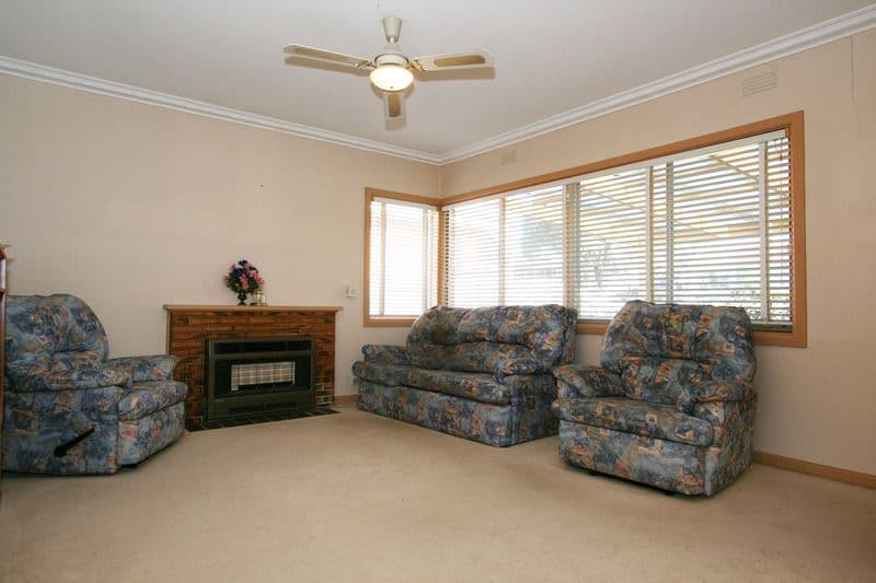 10 Gladstone Street, LILYDALE VIC 3140, Lilydale - Thumbnail 2