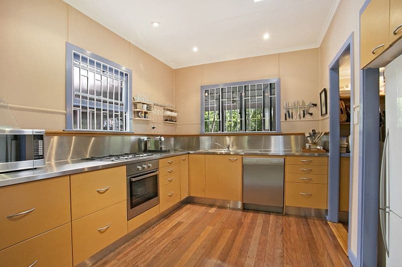 32 Queenscroft Street, Chelmer QLD 4068, Chelmer - Thumbnail 2