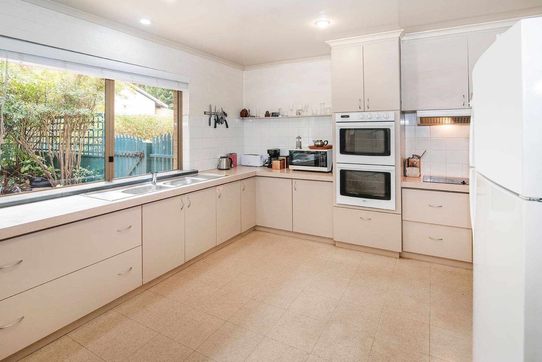 2 Peppermint Place, Margaret River WA 6285, Margaret River - Thumbnail 4