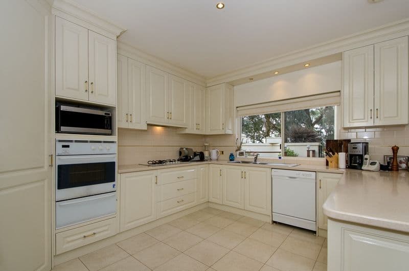 13 Bellaire Close, MOUNT GAMBIER SA 5290, Mount Gambier - Thumbnail 3