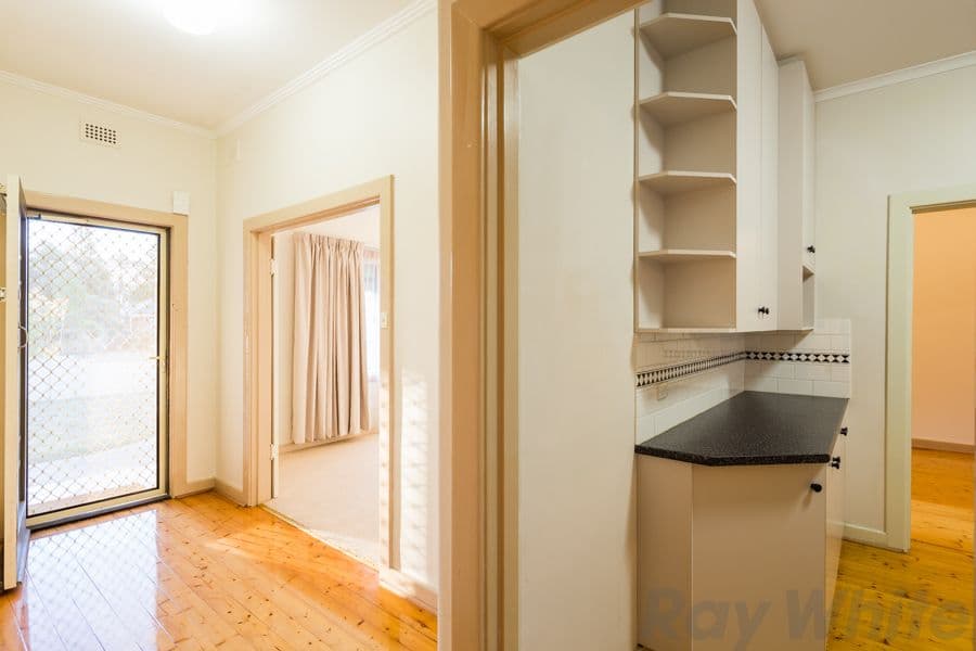 32 Swan Street, Grange SA 5022, Grange - Thumbnail 4