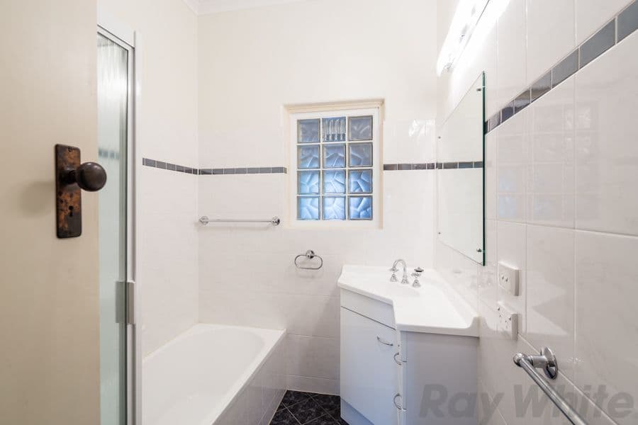 32 Swan Street, Grange SA 5022, Grange - Thumbnail 7