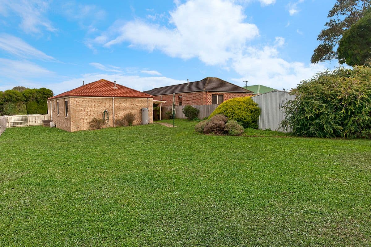 4 Melanesia Court, Warrnambool VIC 3280, Warrnambool - Thumbnail 7