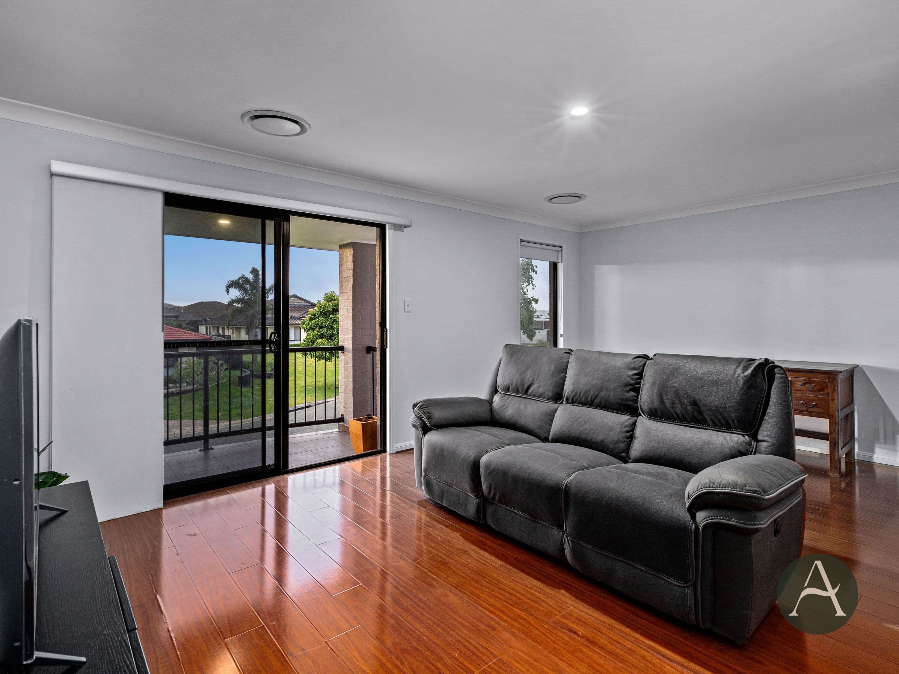43 Oceanis Drive, Oxenford QLD 4210, Oxenford - Thumbnail 7