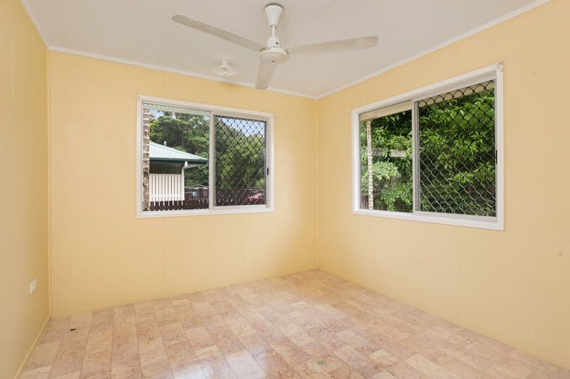 28 Enmore Street, MANOORA QLD 4870, Manoora - Thumbnail 5