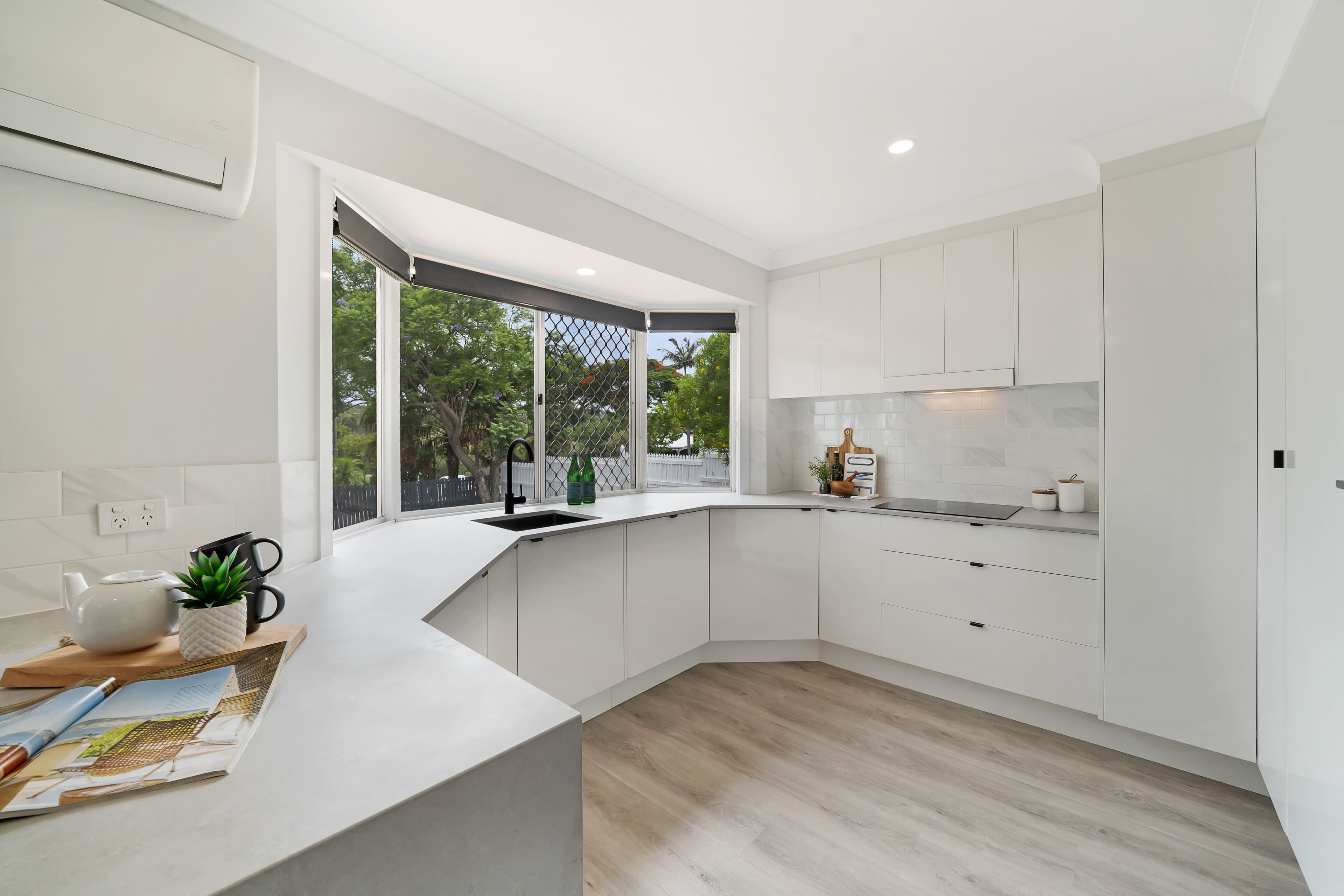 9 Boronia Avenue, Daisy Hill QLD 4127, Daisy Hill - Thumbnail 2
