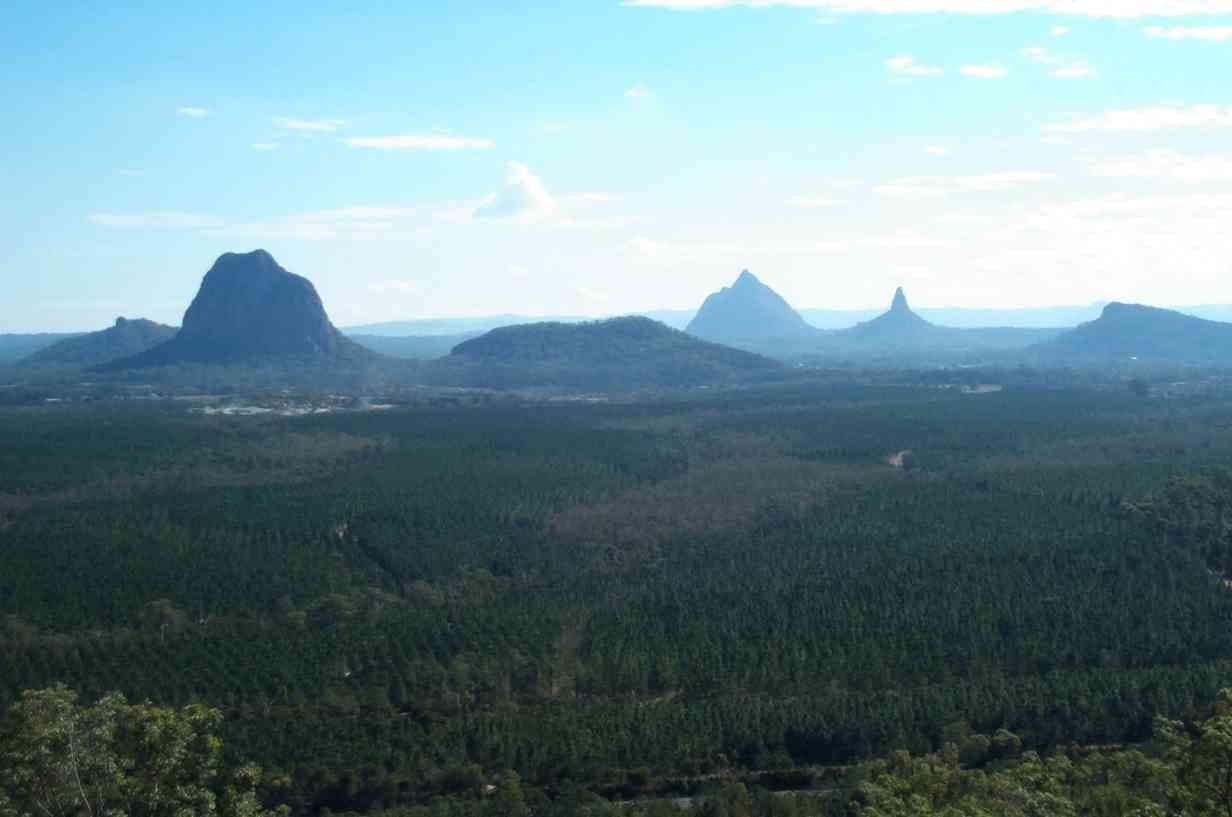 81 Lachlan Crescent, BEERWAH QLD 4519, Beerwah - Thumbnail 3