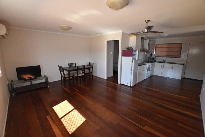 31 Scenery Street, West Gladstone QLD 4680, West Gladstone - Thumbnail 3