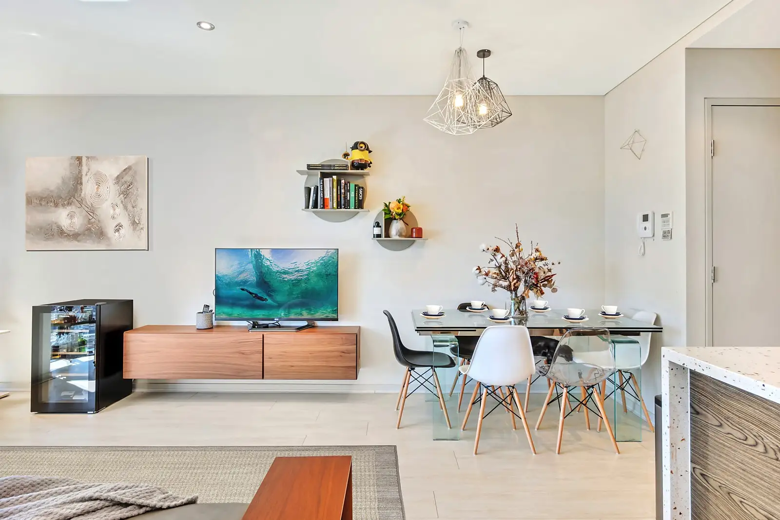 411, 8 Central Park Ave, Chippendale - Thumbnail 2