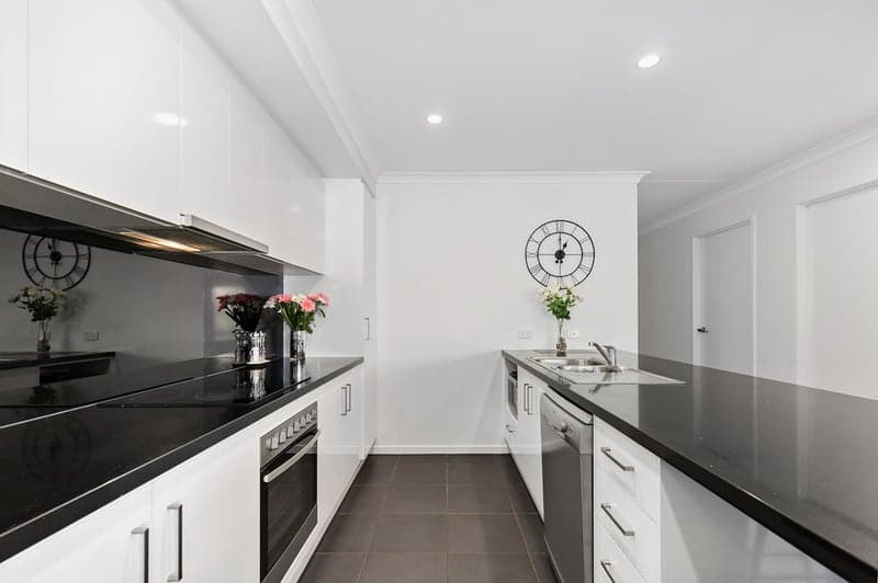 61 Daybreak Street, Yarrabilba - Thumbnail 2