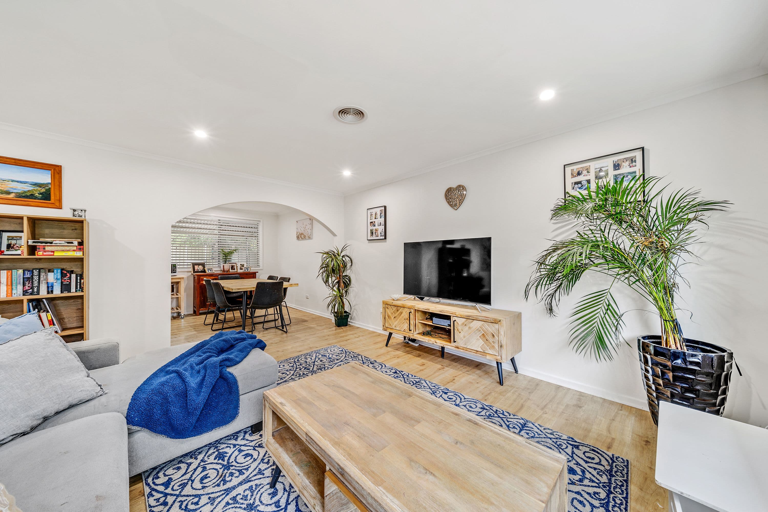 1 Phoenix Place, Giralang ACT 2617, Giralang - Image 1