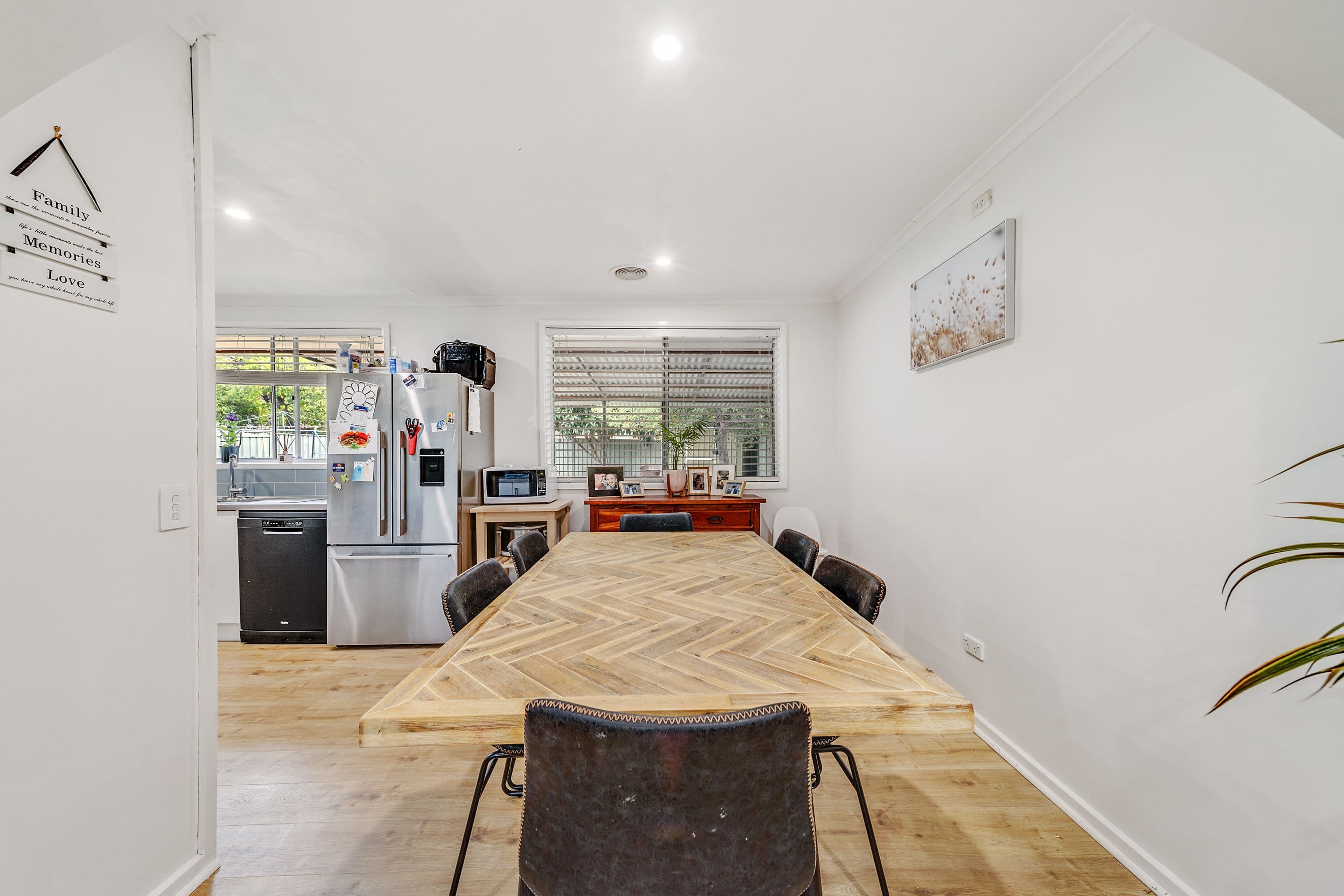 1 Phoenix Place, Giralang ACT 2617, Giralang - Thumbnail 3