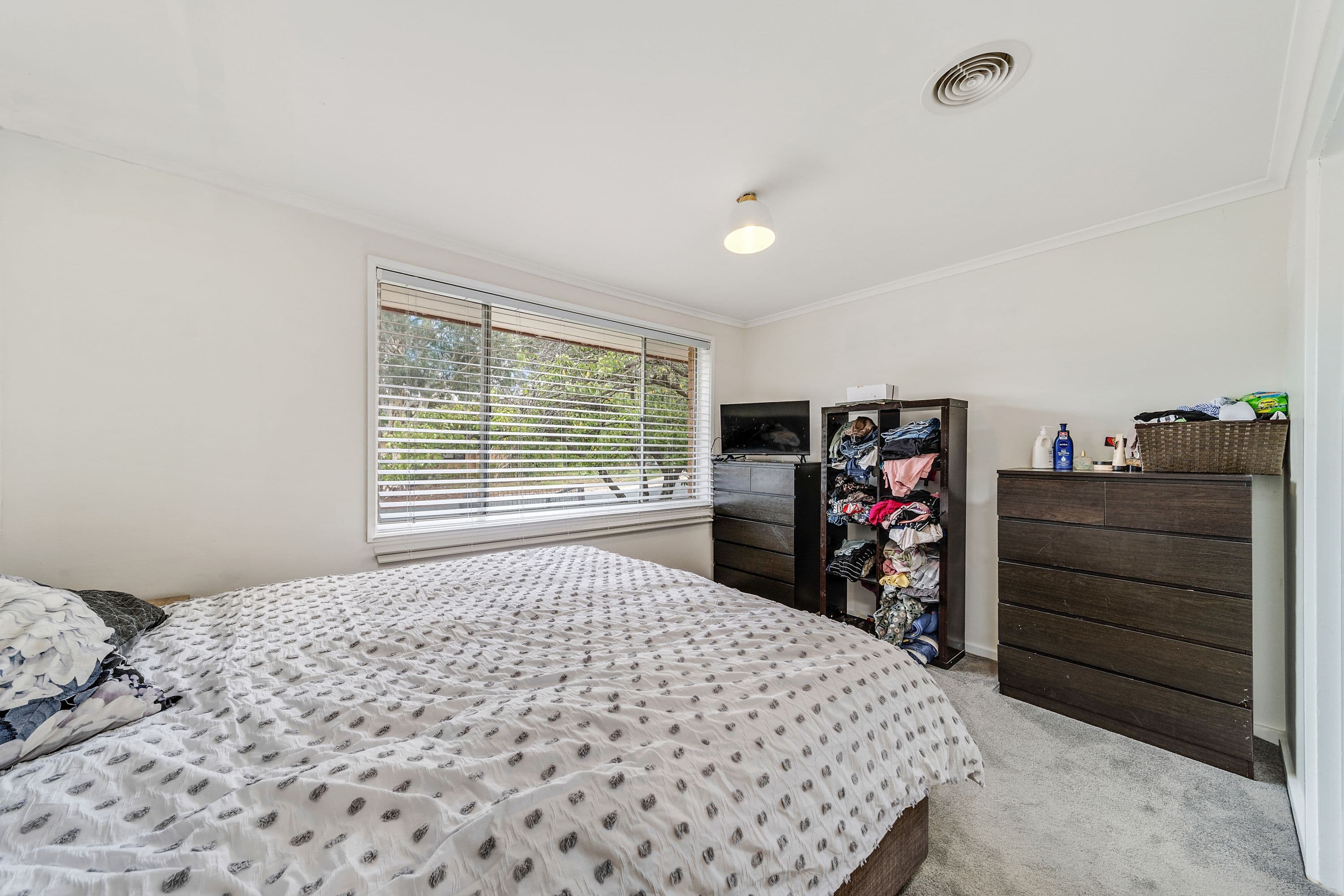 1 Phoenix Place, Giralang ACT 2617, Giralang - Thumbnail 6
