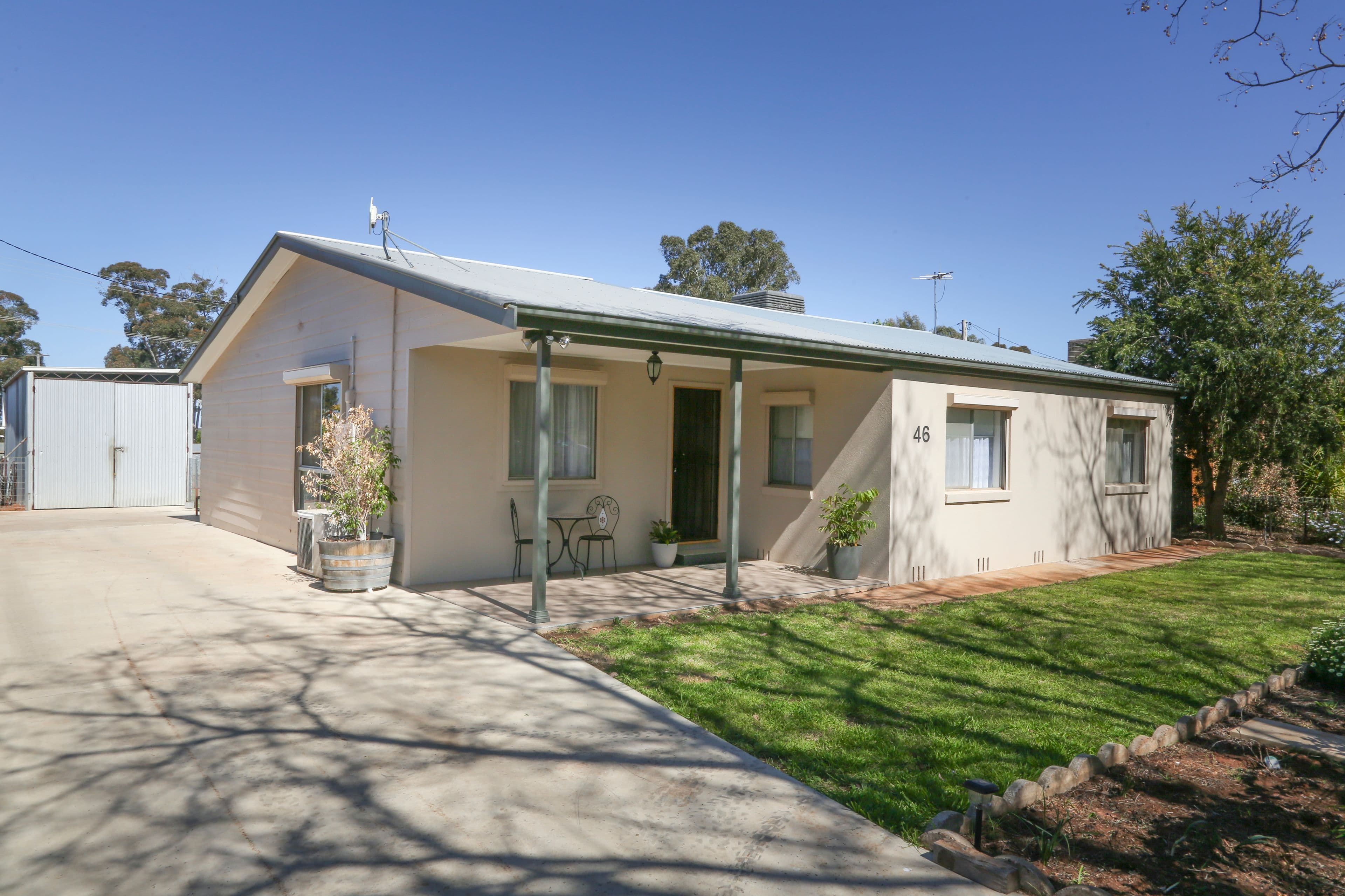 46 Dunn Street, Tharbogang - Image 1