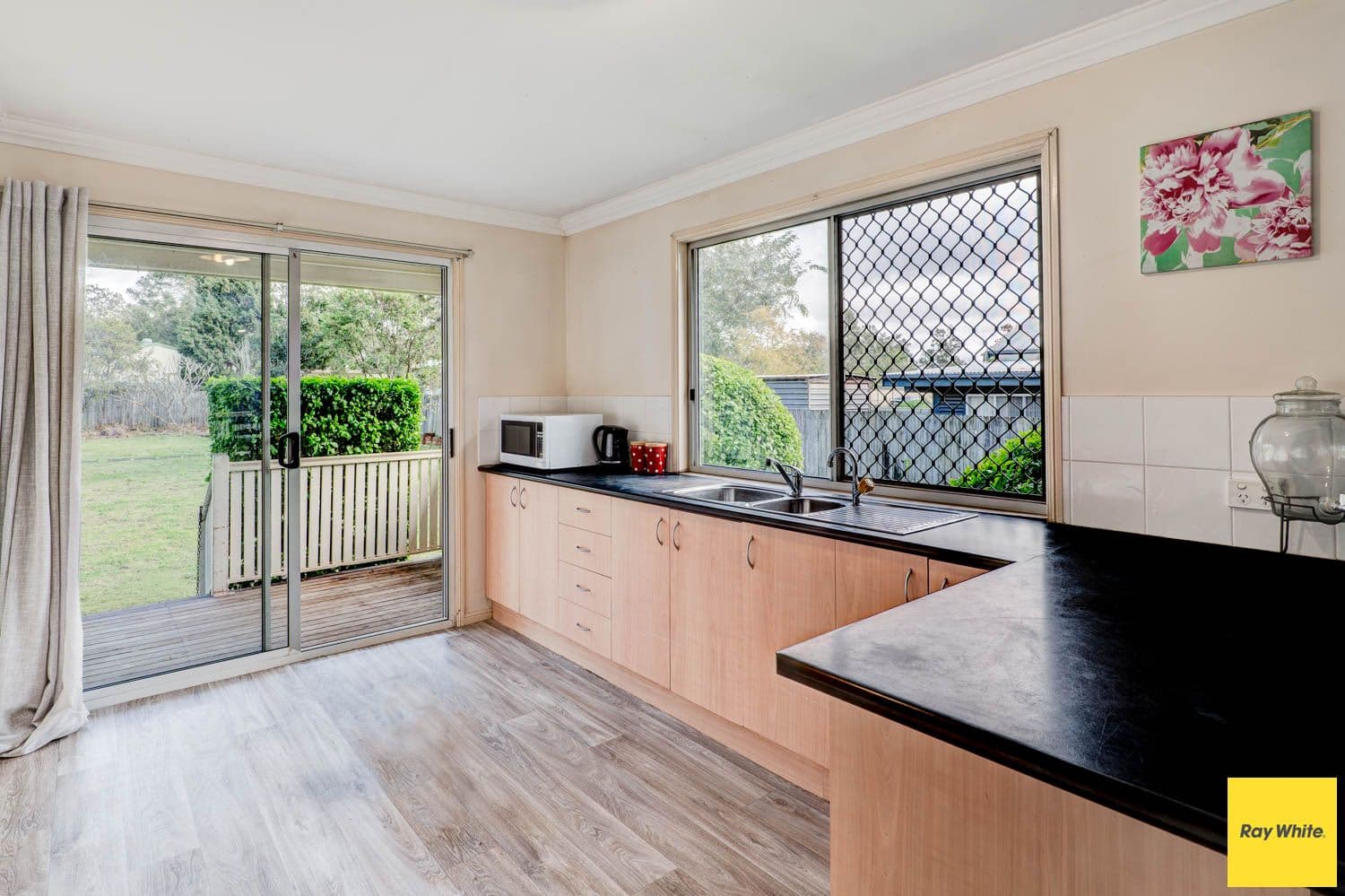 43 Charles Street, Toogoolawah QLD 4313, Toogoolawah - Thumbnail 2