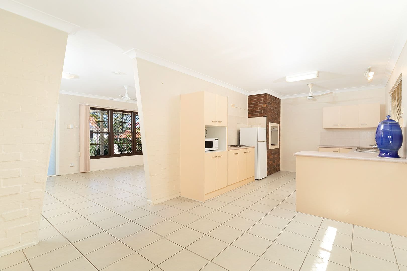 24 Deniven Street, Corinda QLD 4075, Corinda - Thumbnail 3