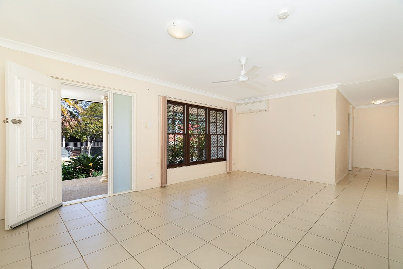24 Deniven Street, Corinda QLD 4075, Corinda - Thumbnail 5