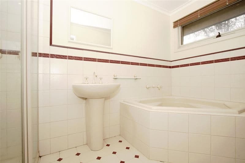 50 Morwell Avenue, WATSONIA VIC 3087, Watsonia - Thumbnail 7