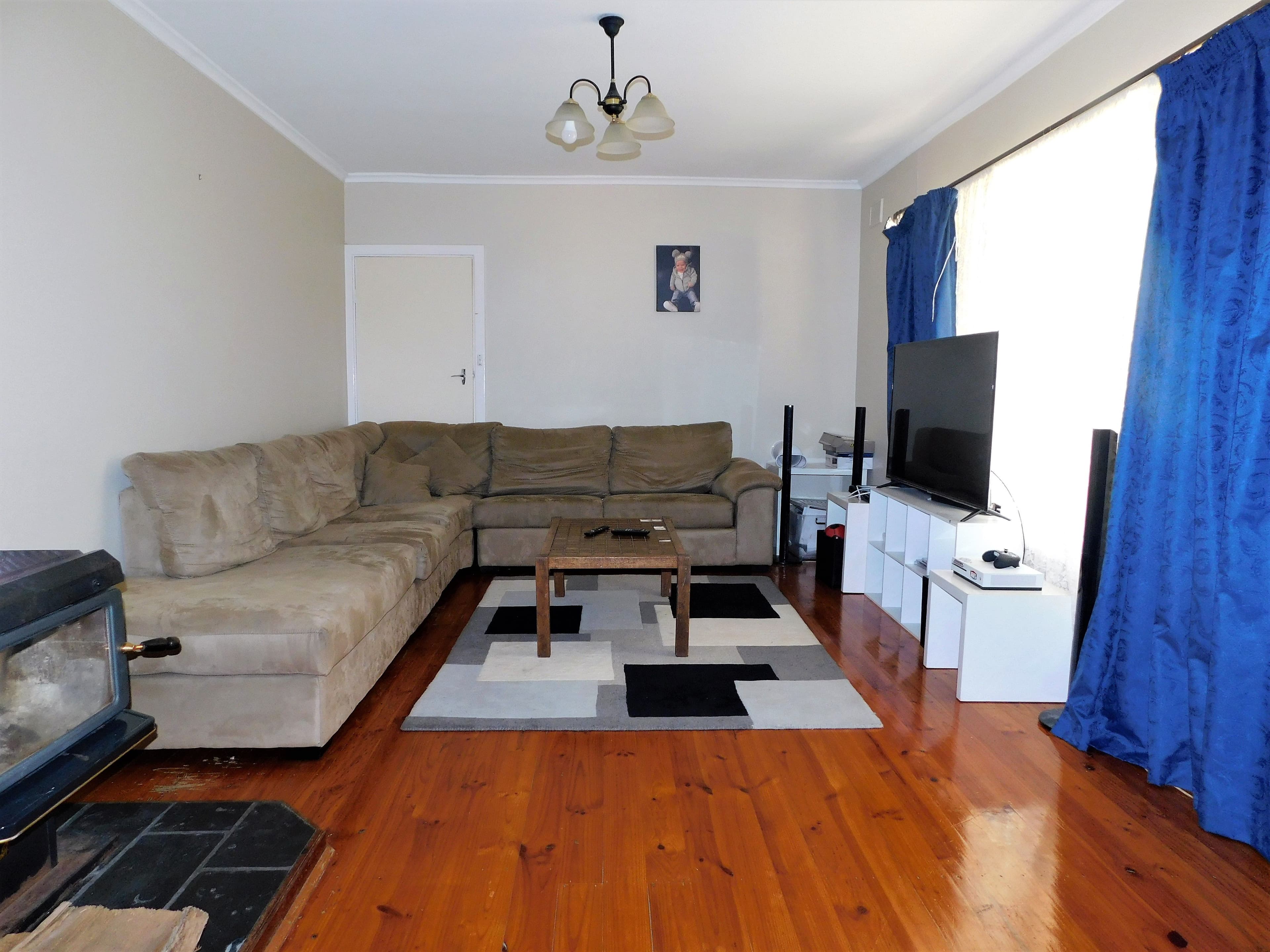 12 Oliver Street, Bordertown SA 5268, Bordertown - Thumbnail 3