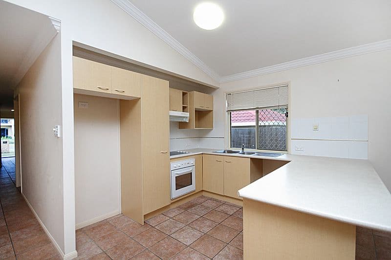 47 Yale Circuit, FOREST LAKE QLD 4078, Forest Lake - Thumbnail 3