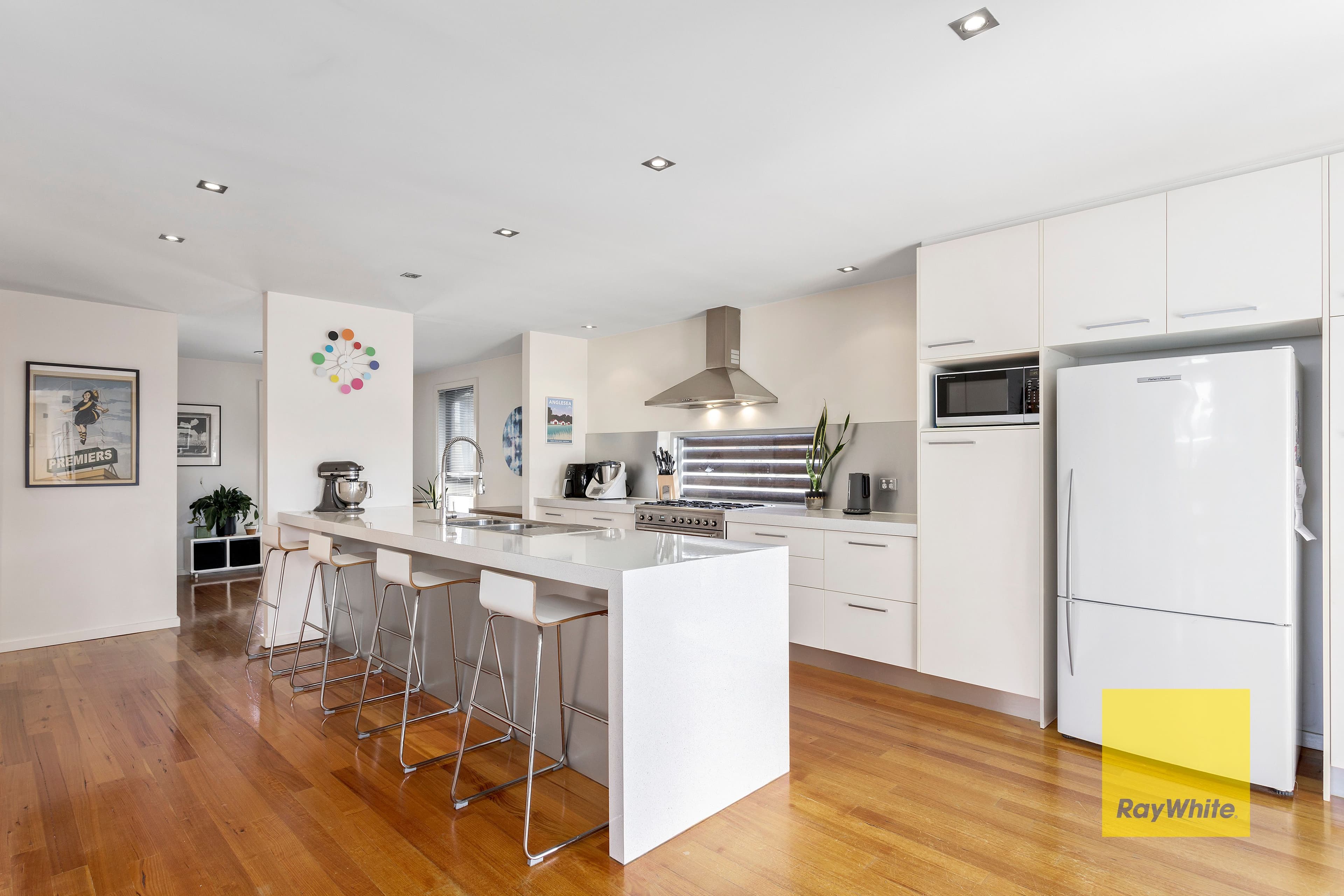 20 Highmont Drive, Belmont VIC 3216, Belmont - Thumbnail 3