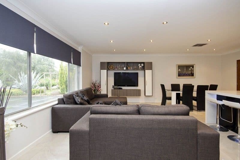 8 Shaun Crescent, MITCHELL PARK SA 5043, Mitchell Park - Thumbnail 3
