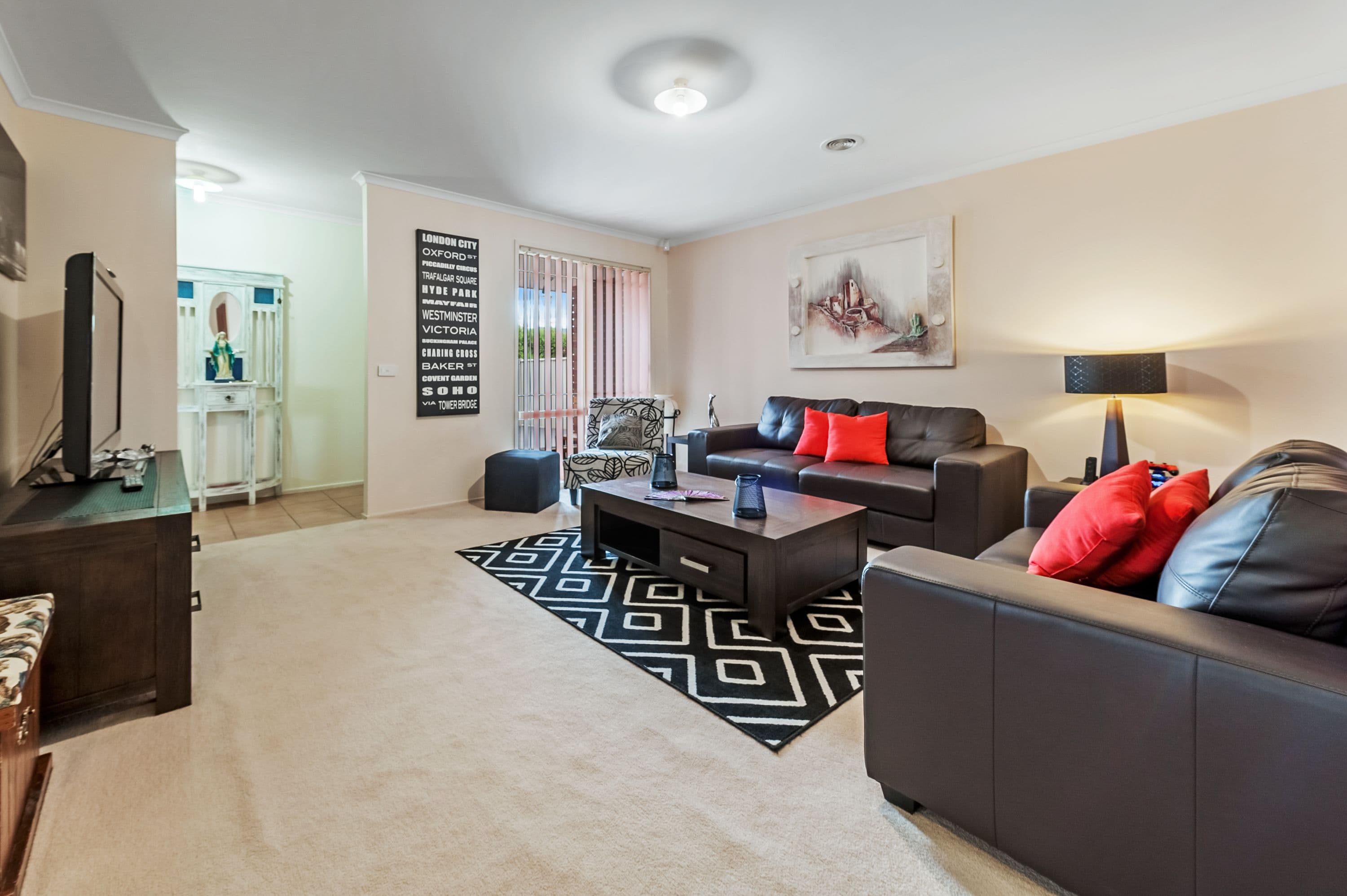 10 Parkin Avenue, Caroline Springs VIC 3023, Caroline Springs - Thumbnail 2