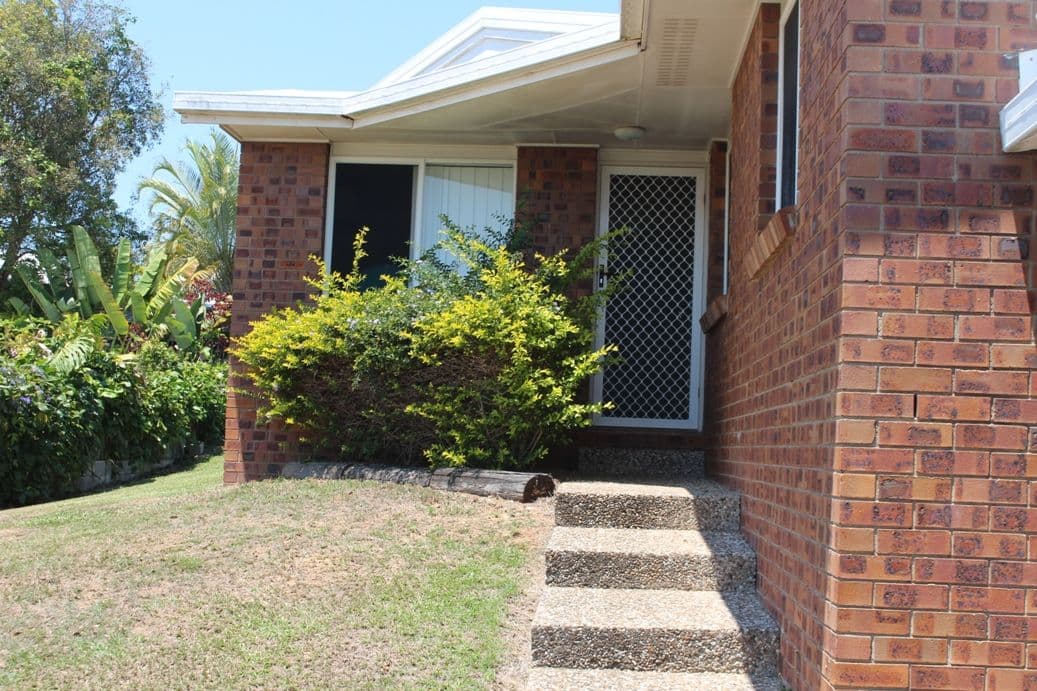 7 Lomandra Street, Boyne Island QLD 4680, Boyne Island - Image 1