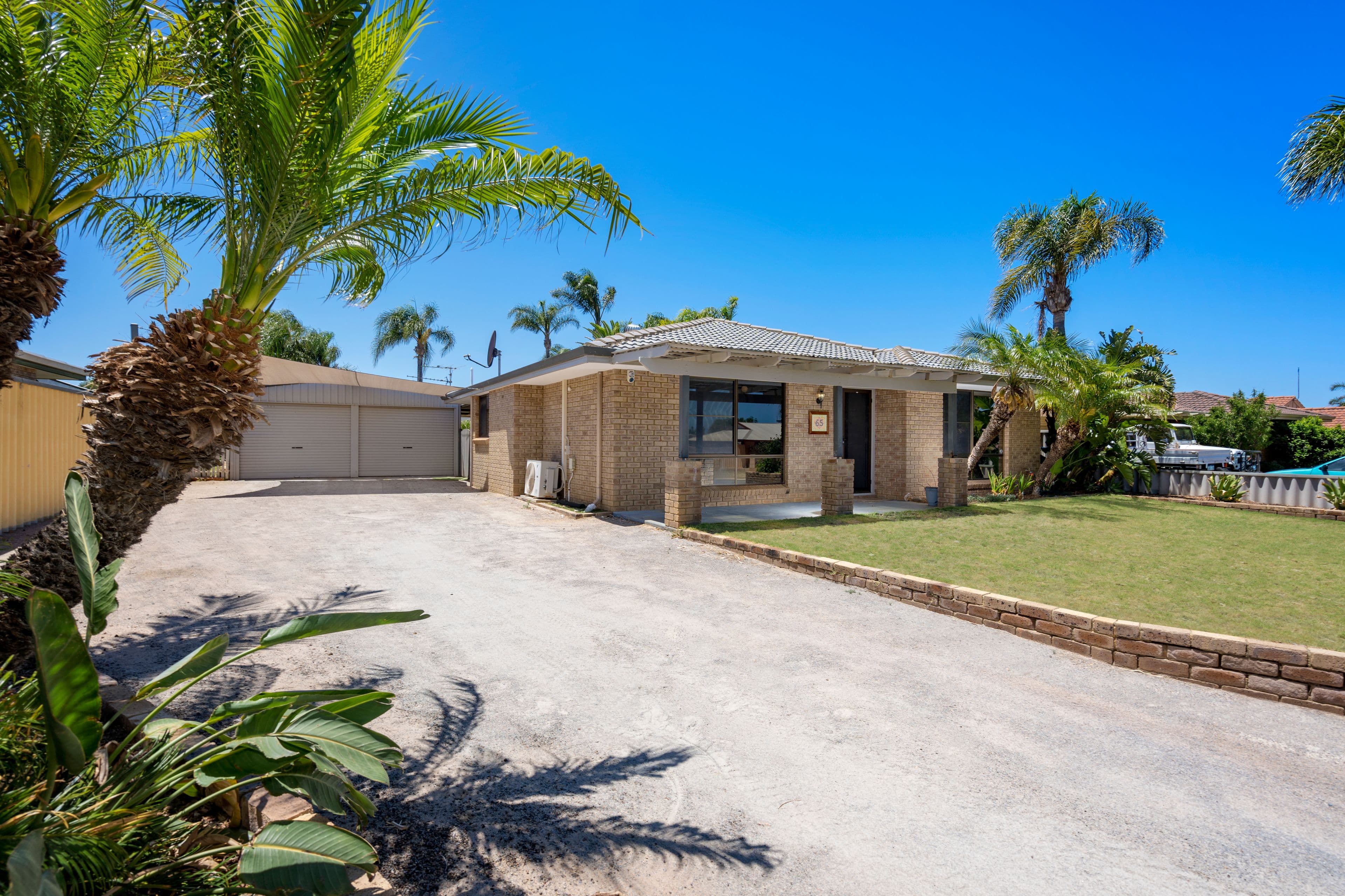 65 Tallarook Way, Waggrakine WA 6530, Waggrakine - Thumbnail 2