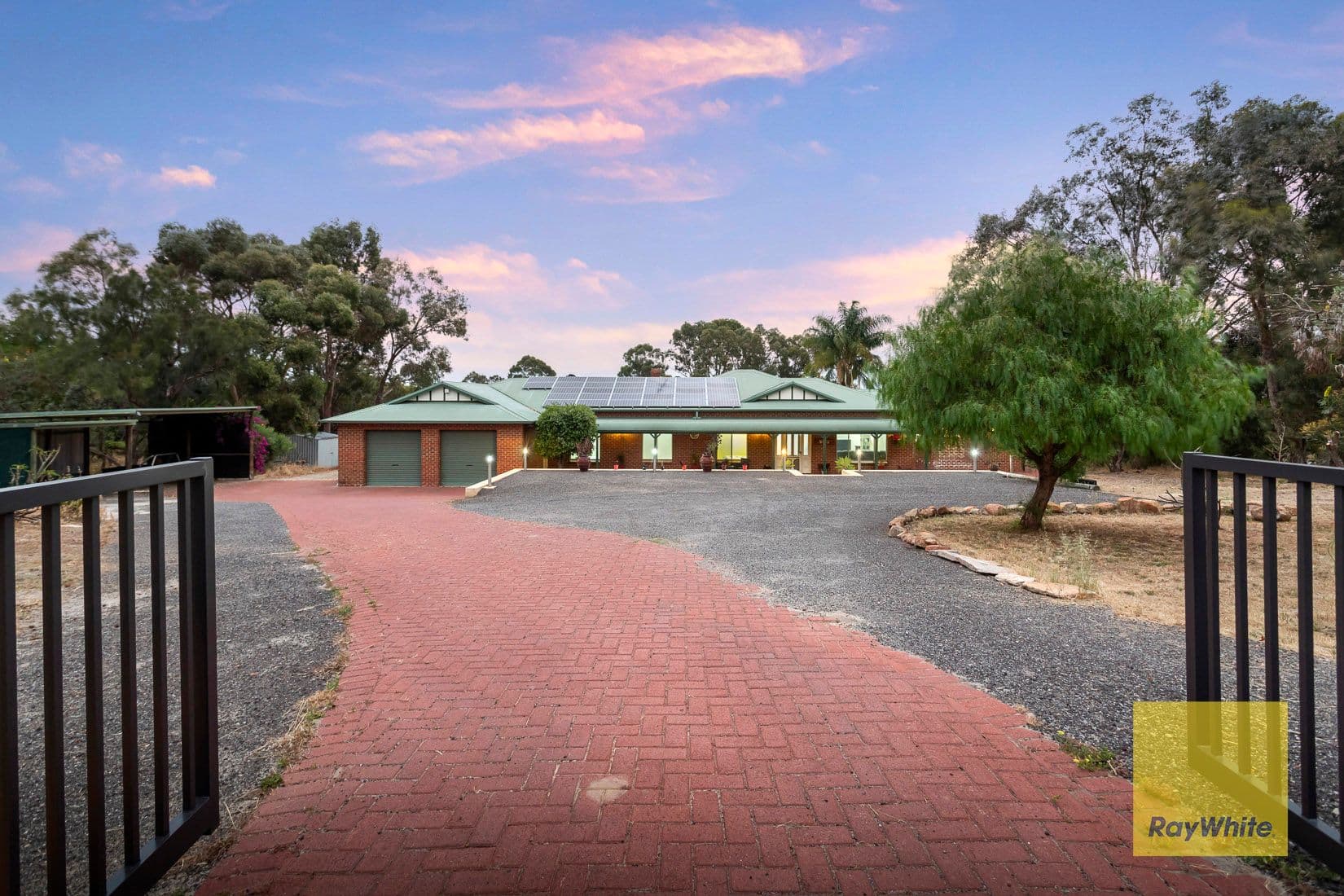 22 Moondyne Trail, GNANGARA WA 6077, Gnangara - Thumbnail 2