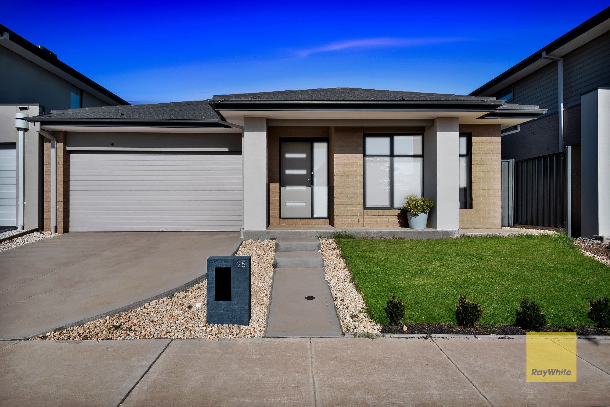 25 Amukta Road, Truganina VIC 3029, Truganina - Thumbnail 3