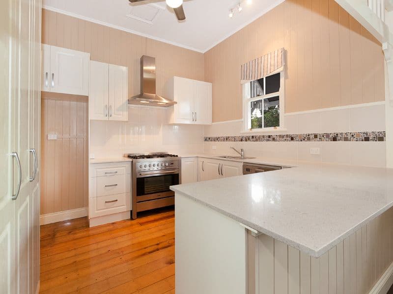 38 Graceville Avenue, GRACEVILLE QLD 4075, Graceville - Thumbnail 2