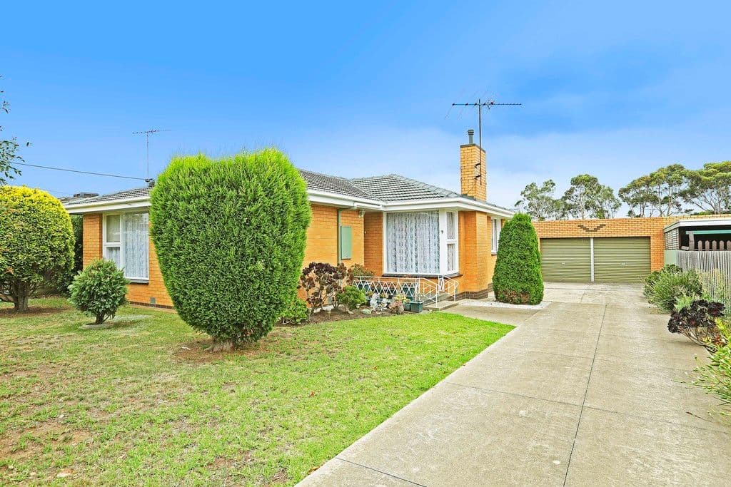 9 Fiona Avenue, Corio VIC 3214, Corio - Image 1