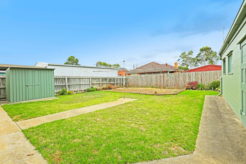 9 Fiona Avenue, Corio VIC 3214, Corio - Thumbnail 6