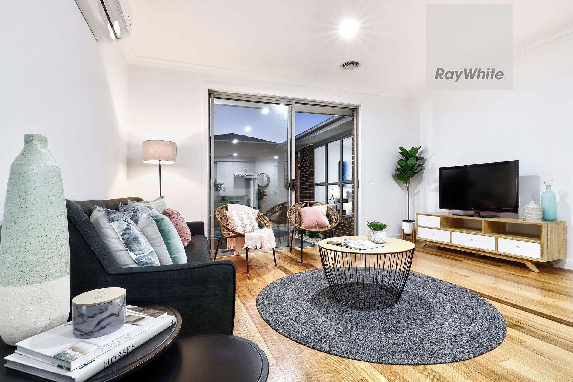 13 Waratah Avenue, Tullamarine VIC 3043, Tullamarine - Thumbnail 4