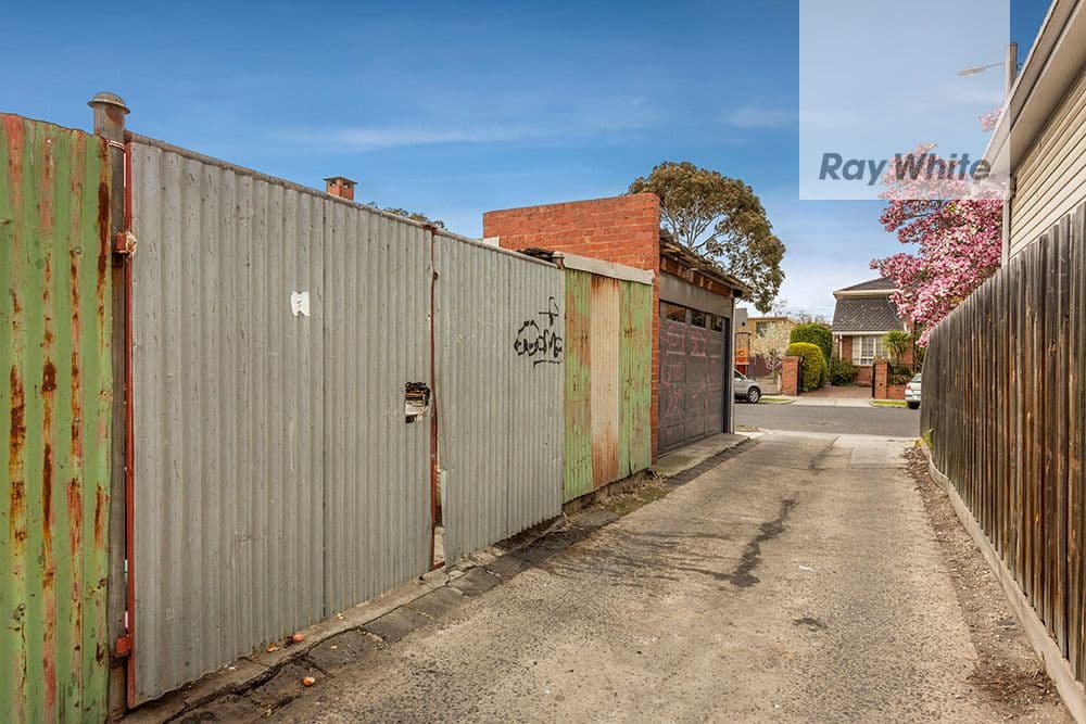 79 Holmes Street, Brunswick VIC 3056, Brunswick - Thumbnail 3