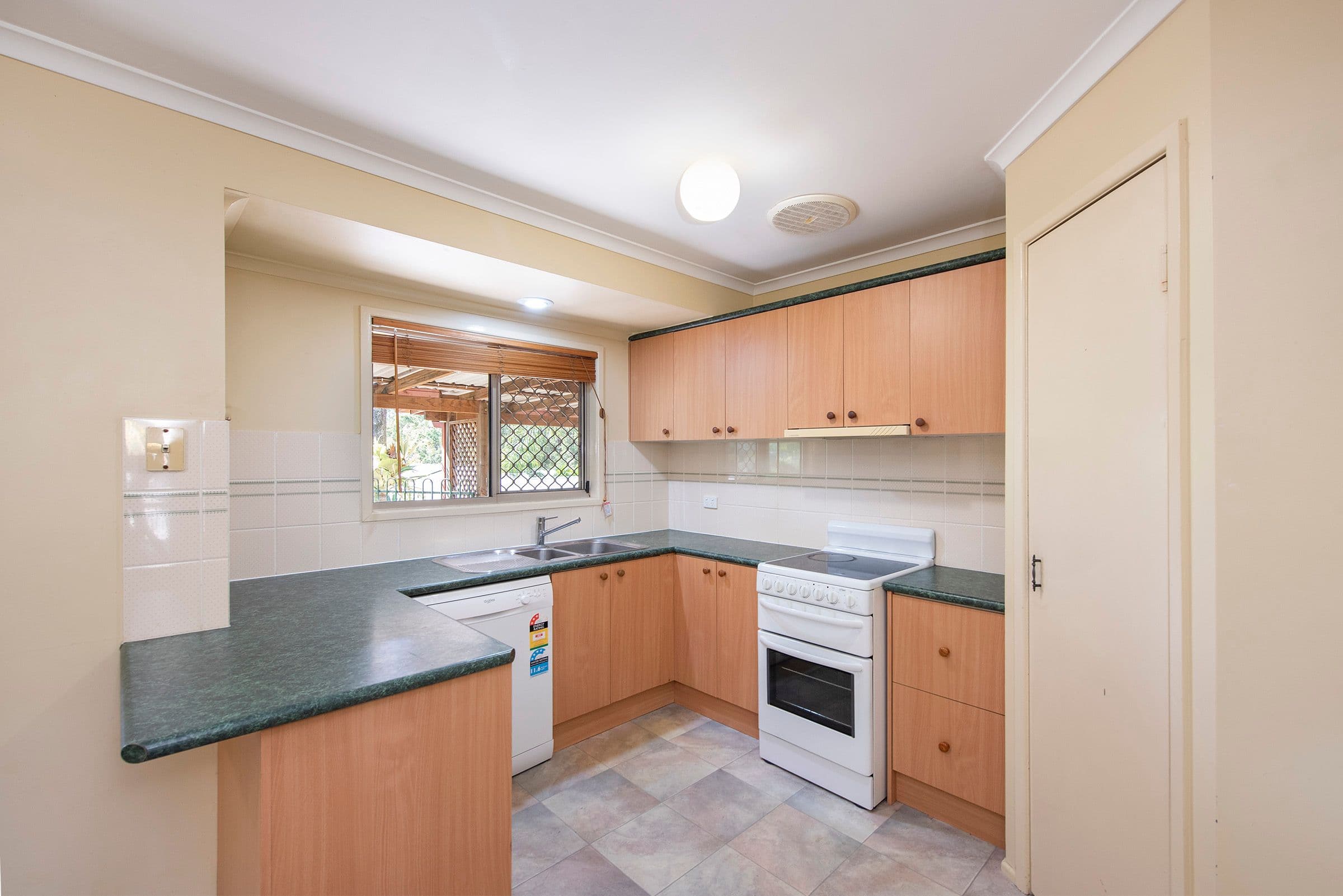 12 Jules Avenue, Rochedale South QLD 4123, Rochedale South - Thumbnail 3