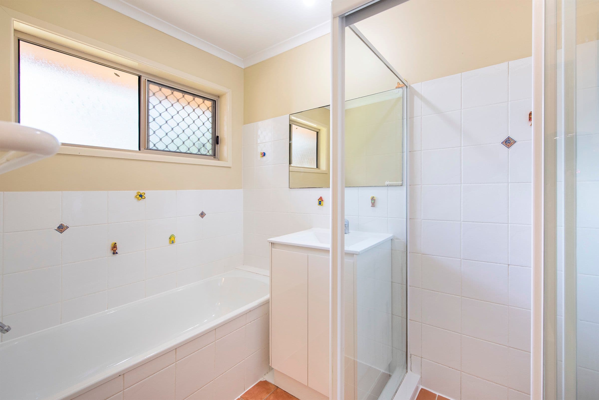 12 Jules Avenue, Rochedale South QLD 4123, Rochedale South - Thumbnail 8