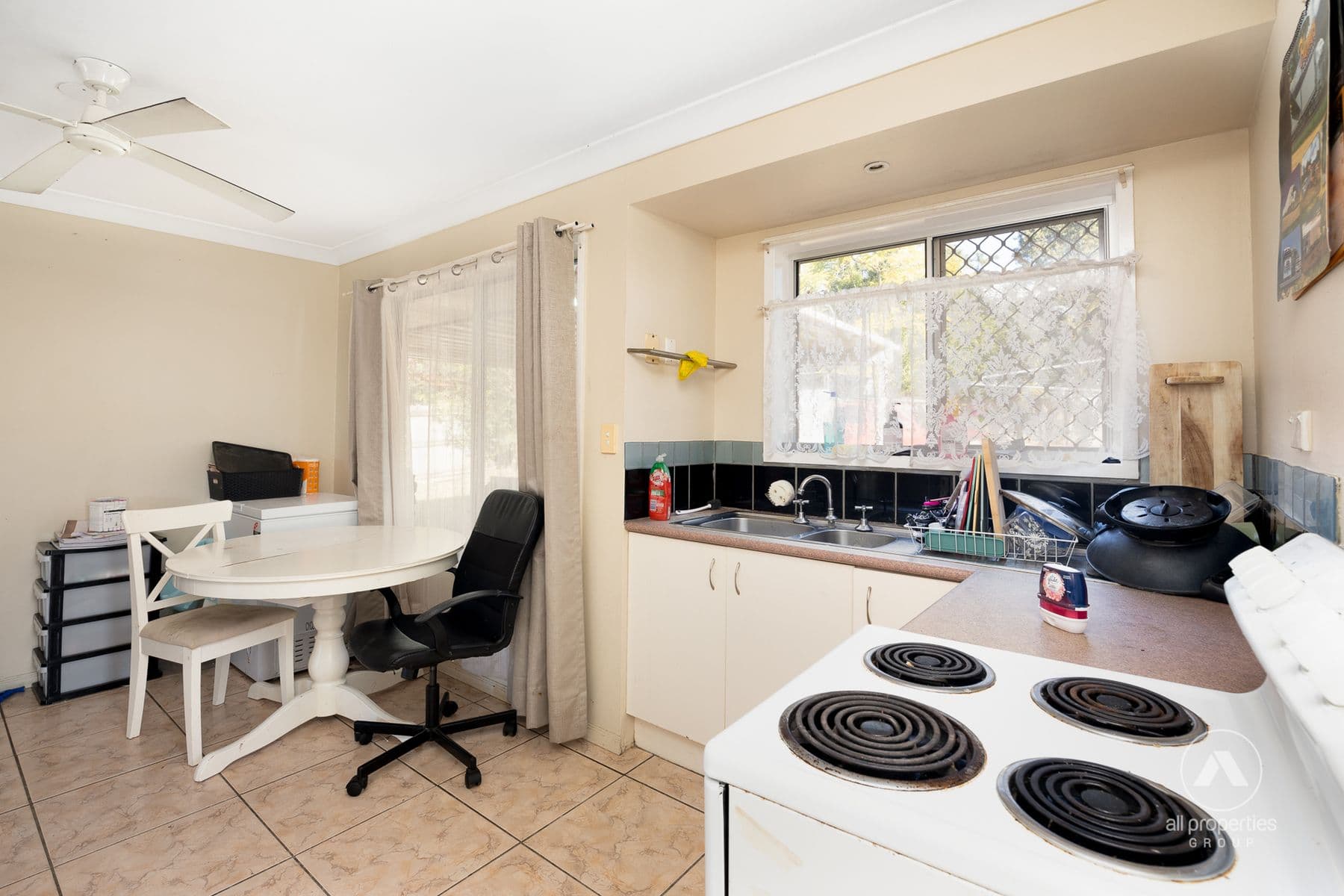 659 Browns Plains Road, Crestmead QLD 4132, Crestmead - Thumbnail 3