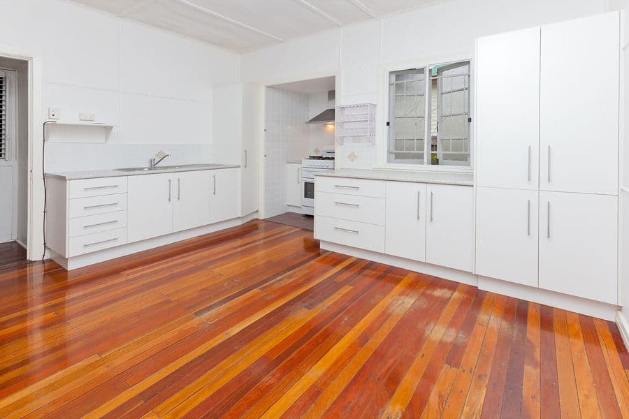 23 Macklin Street, HOLLAND PARK QLD 4121, Holland Park - Thumbnail 2