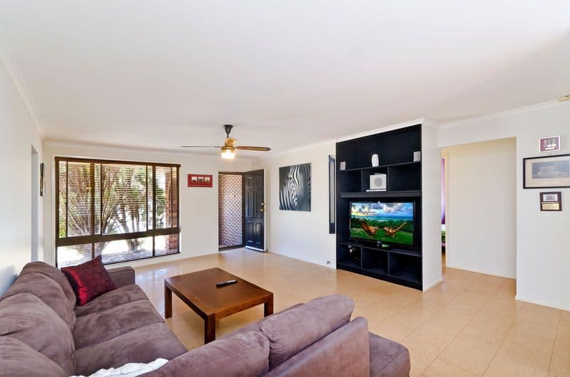 4 Burdock Street, ELANORA QLD 4221, Elanora - Thumbnail 3