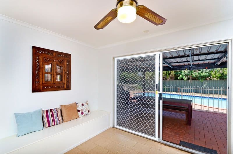 4 Burdock Street, ELANORA QLD 4221, Elanora - Thumbnail 6