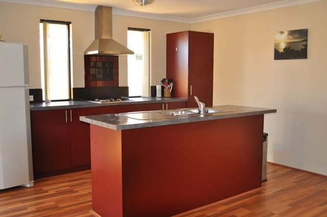 5 Bandy Place, GOSNELLS WA 6110, Gosnells - Thumbnail 4