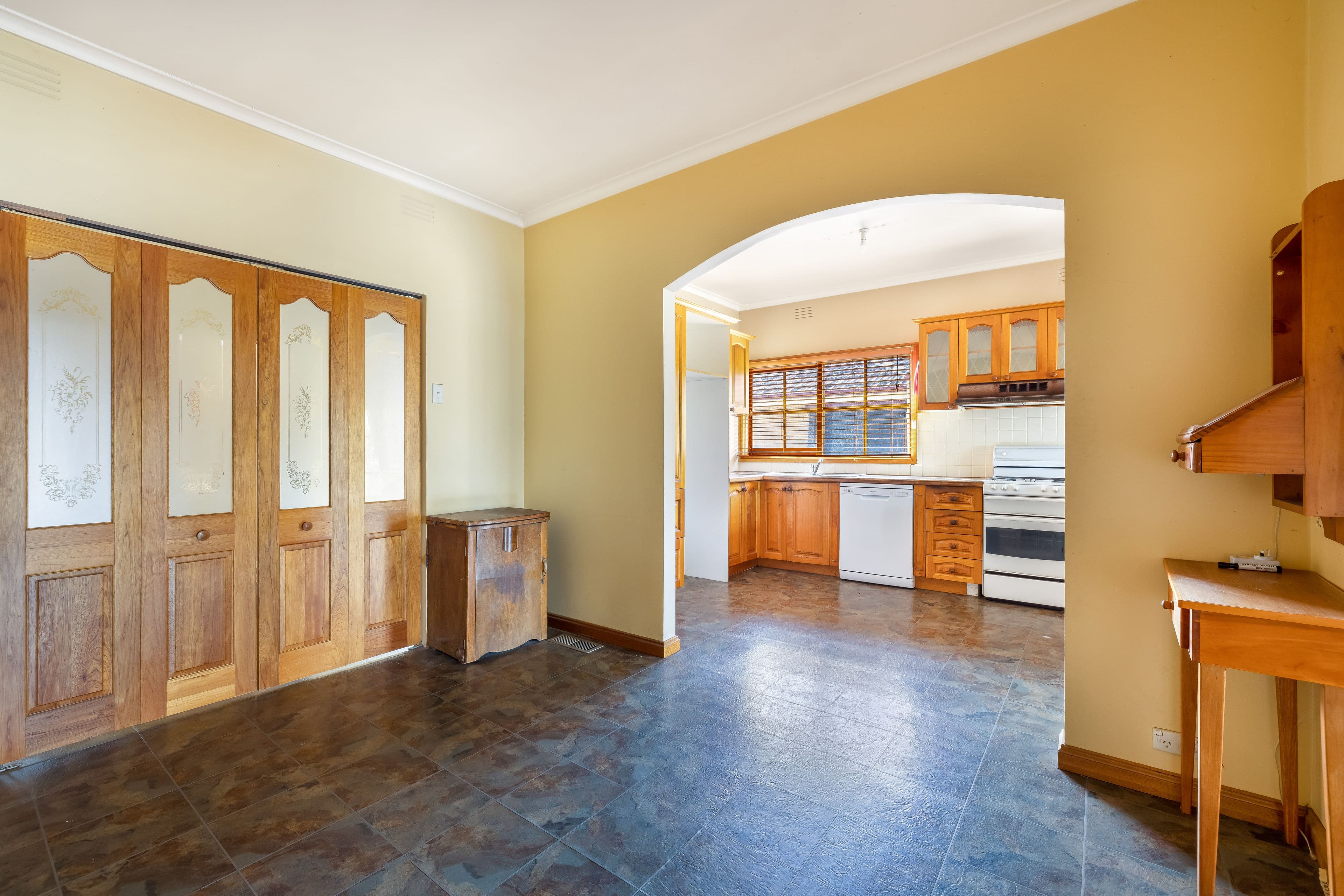 77 Loongana Avenue, Glenroy VIC 3046, Glenroy - Thumbnail 6