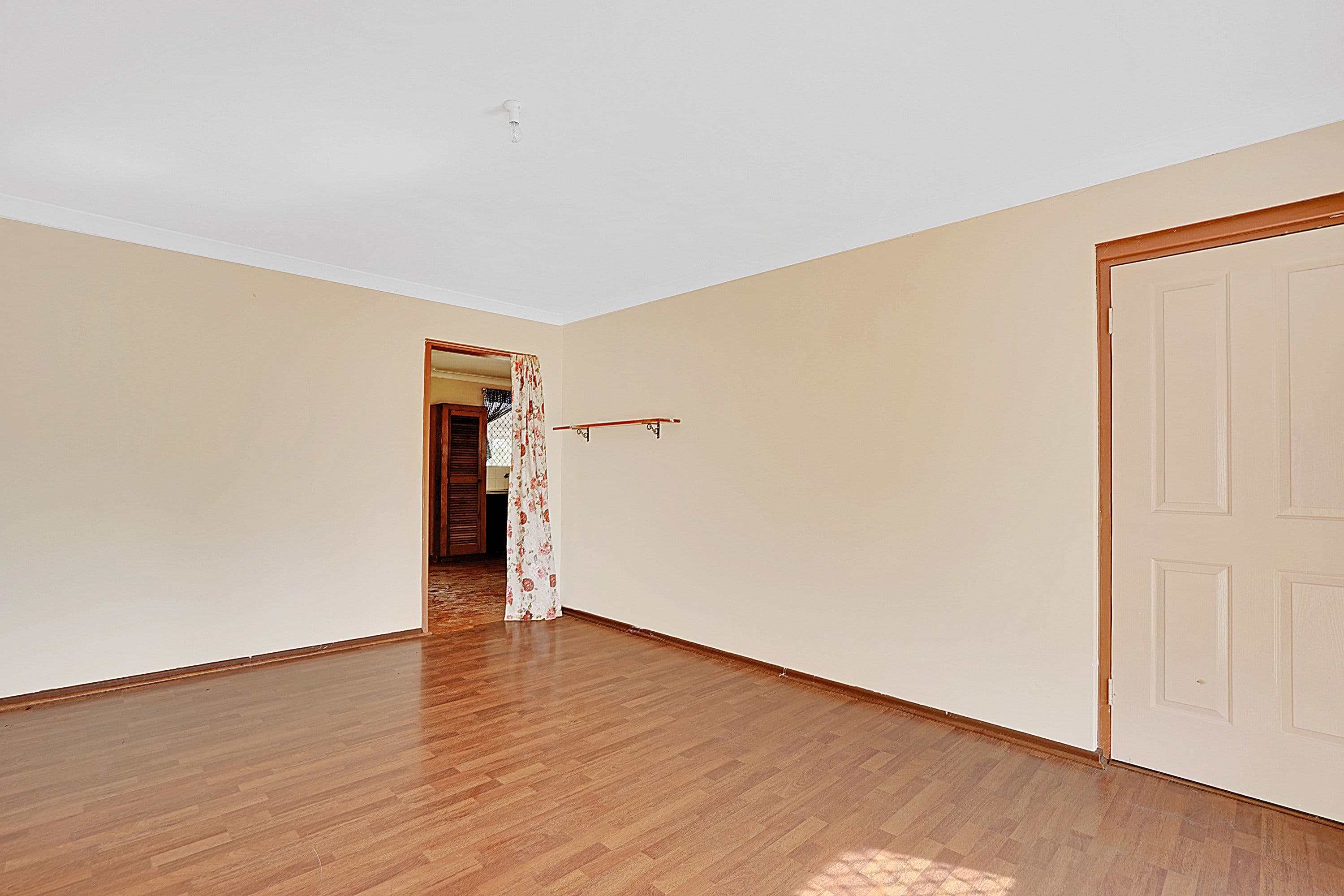 41 Pannell Way, Girrawheen WA 6064, Girrawheen - Thumbnail 5