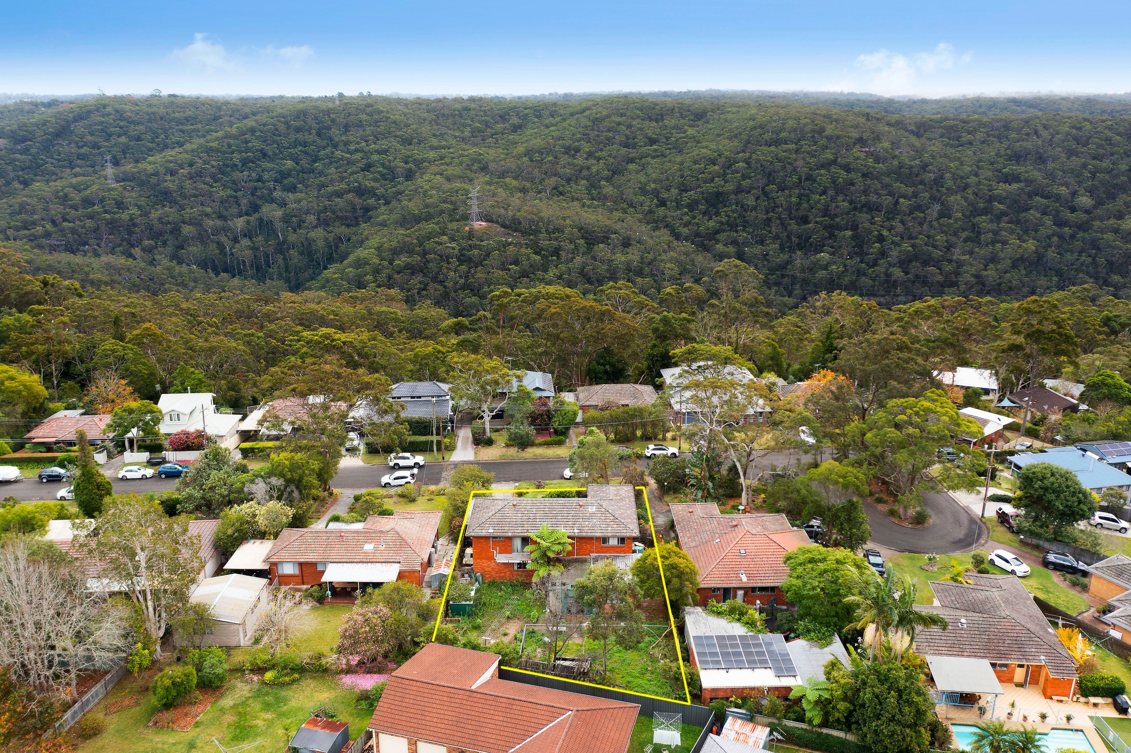10 Waddell Crescent, Hornsby Heights NSW 2077, Hornsby Heights - Thumbnail 4