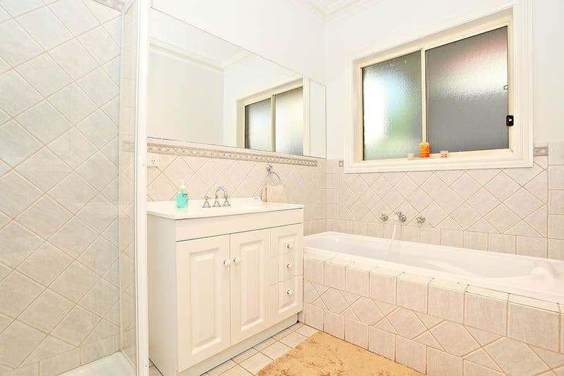 84 Catherine Drive, HILLSIDE VIC 3037, Hillside - Thumbnail 6