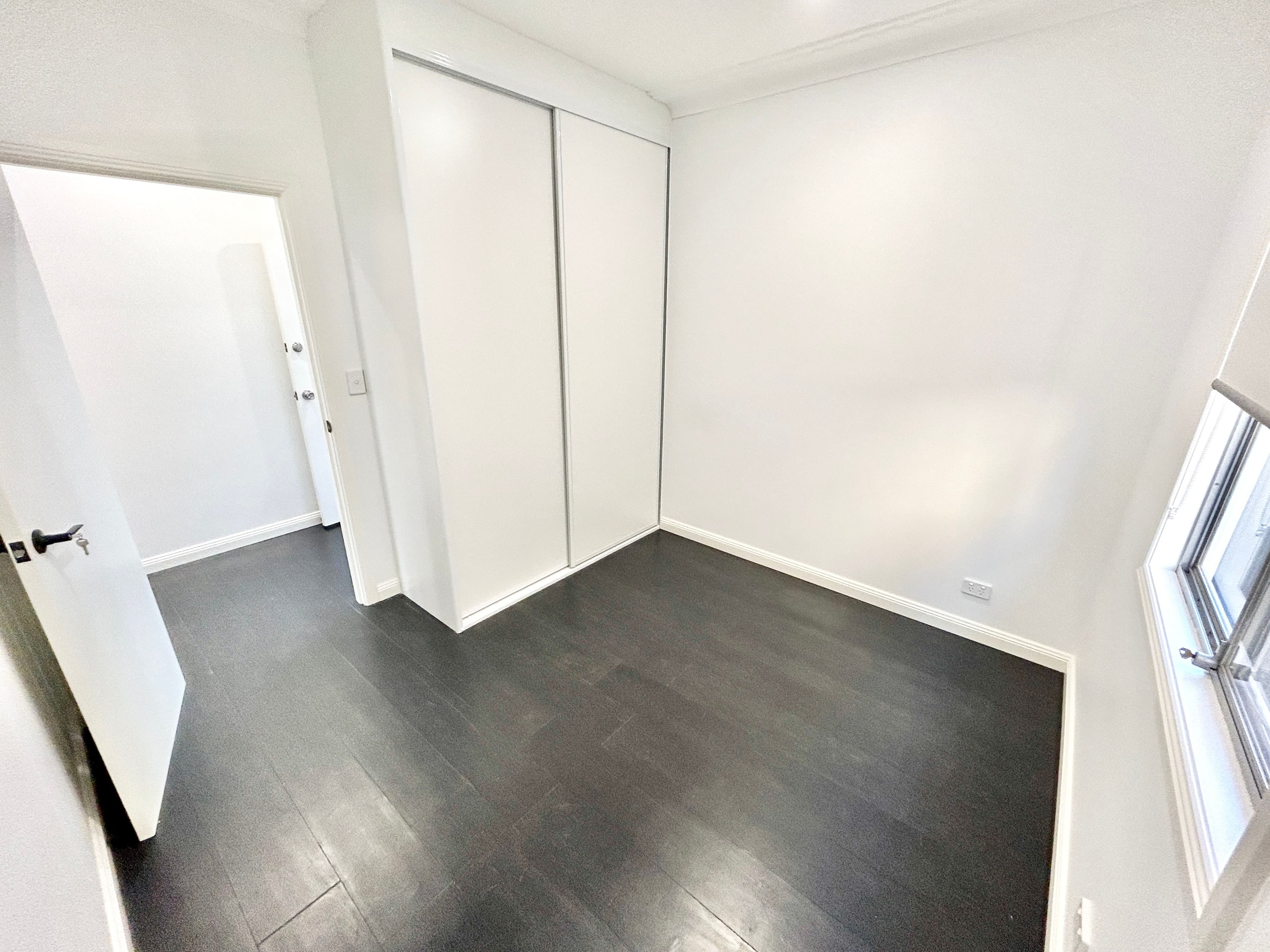 32 Clucas Road, Regents Park NSW 2143, Regents Park - Thumbnail 4