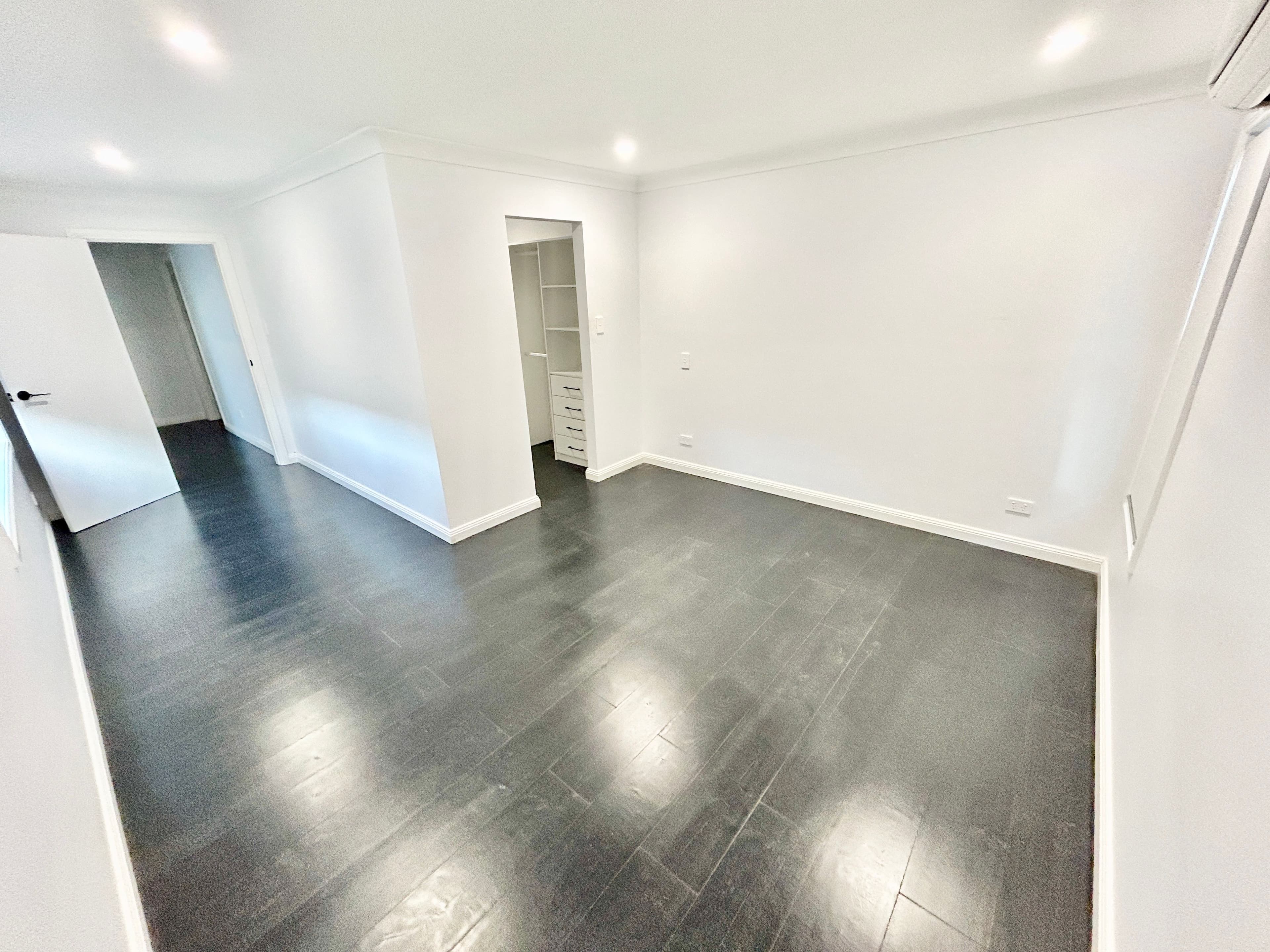 32 Clucas Road, Regents Park NSW 2143, Regents Park - Thumbnail 6