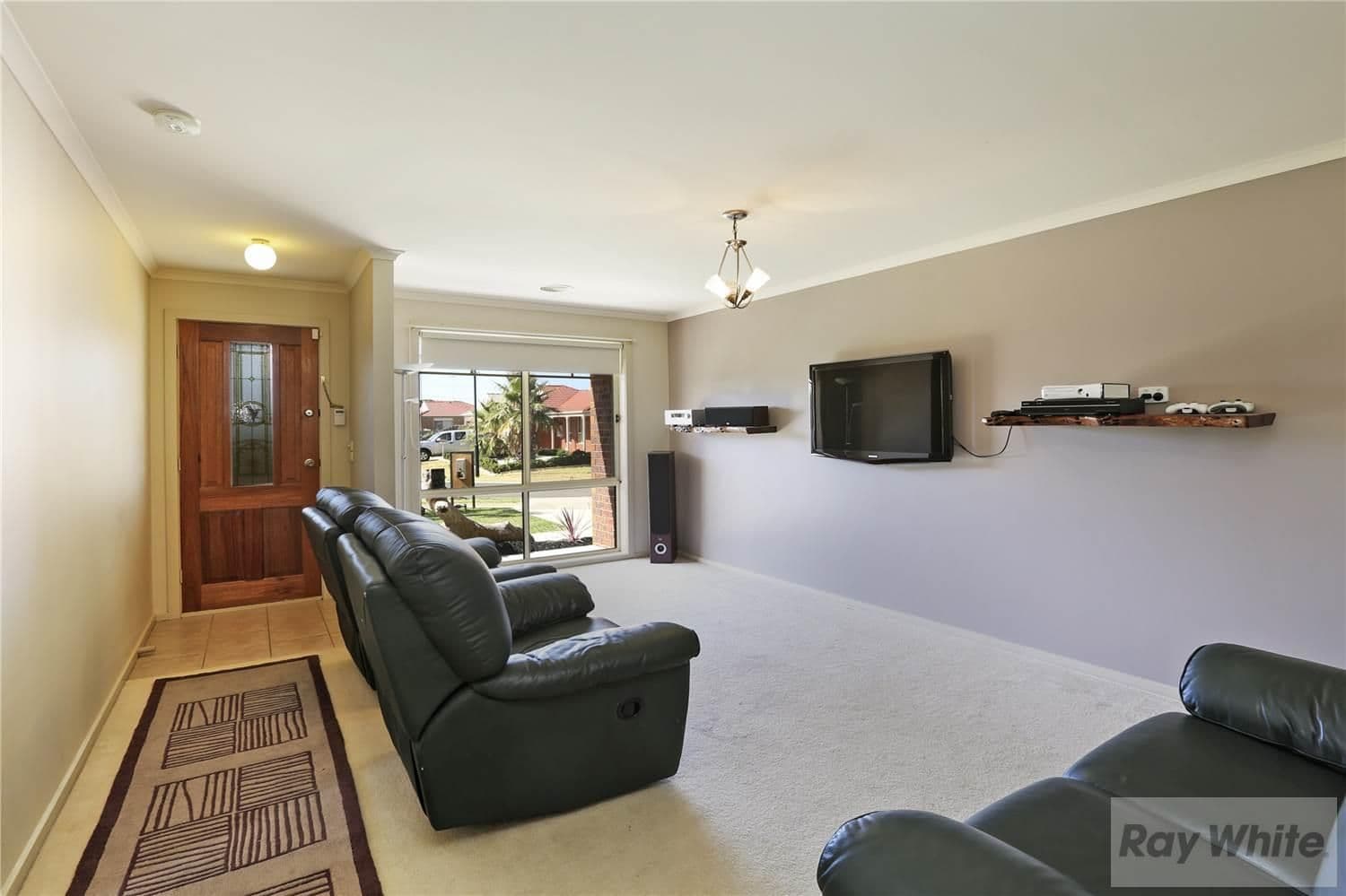14 Evergreen Court, Lara VIC 3212, Lara - Thumbnail 2
